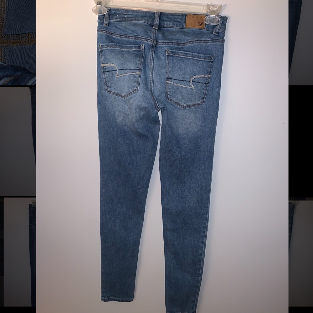AMERICAN EAGLE JEANS